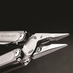 Leatherman® Free P2 -  